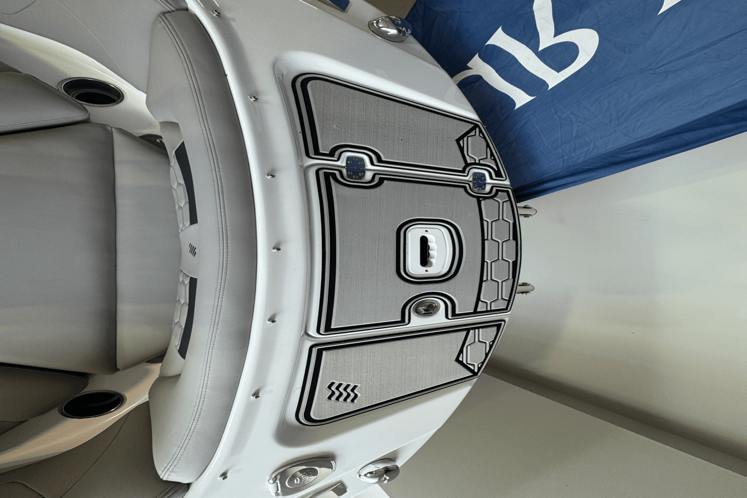 2025 Four Winns HD3 Image Thumbnail #6