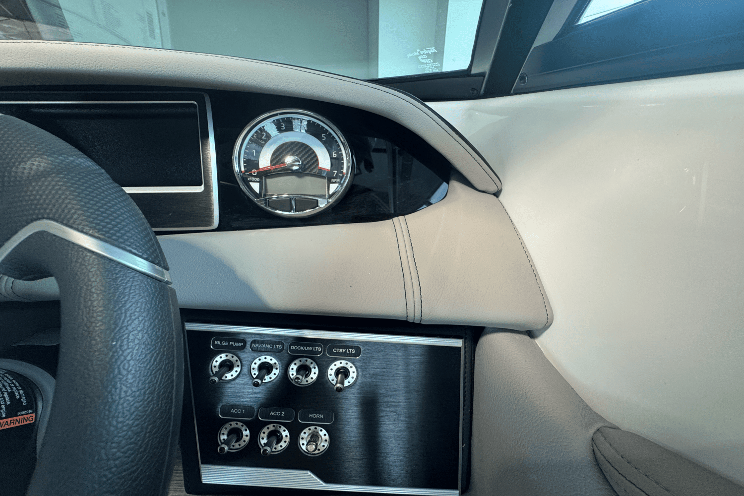 2025 Four Winns HD3 Image Thumbnail #11