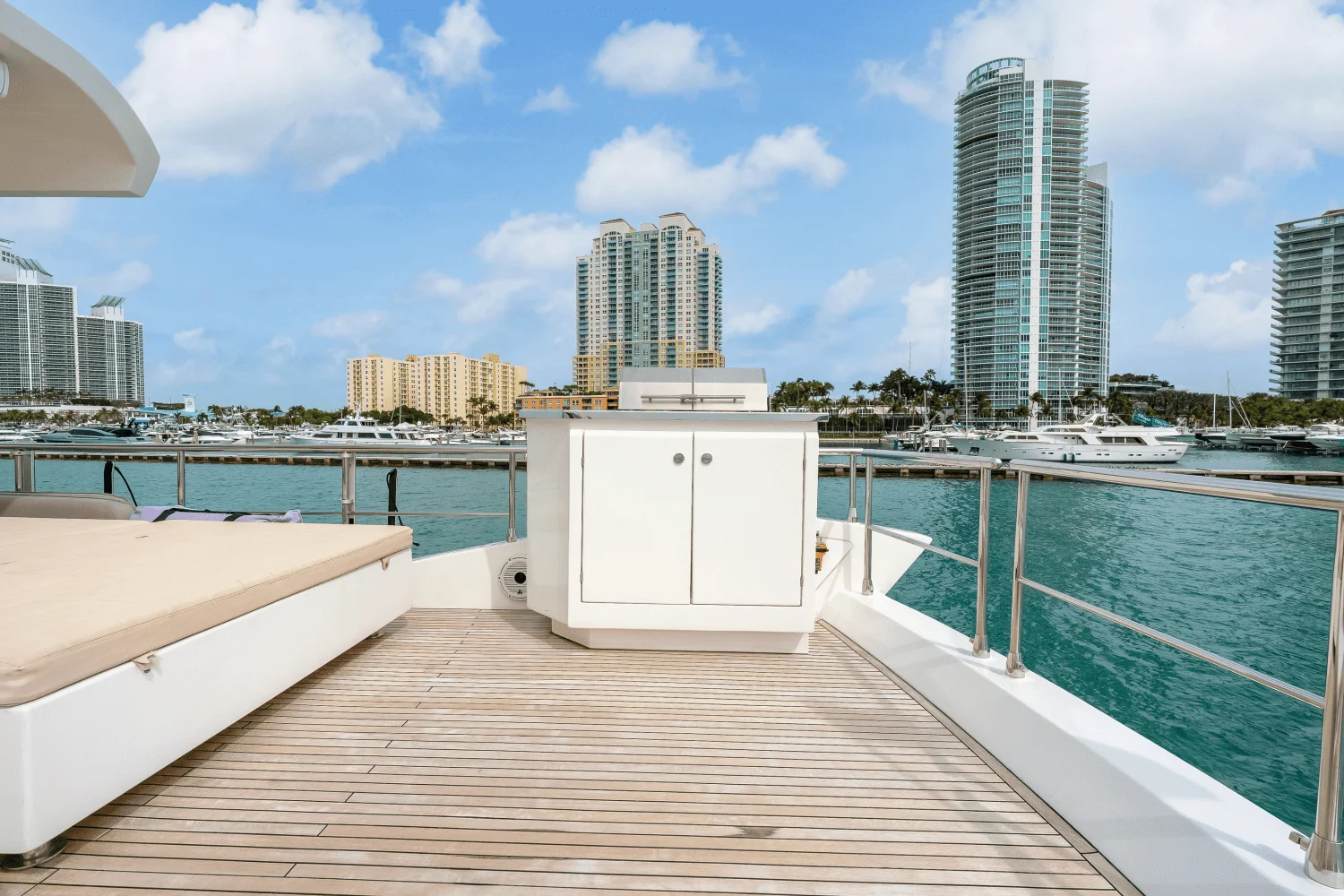 2017 Azimut 80 FLYBRIDGE Image Thumbnail #61