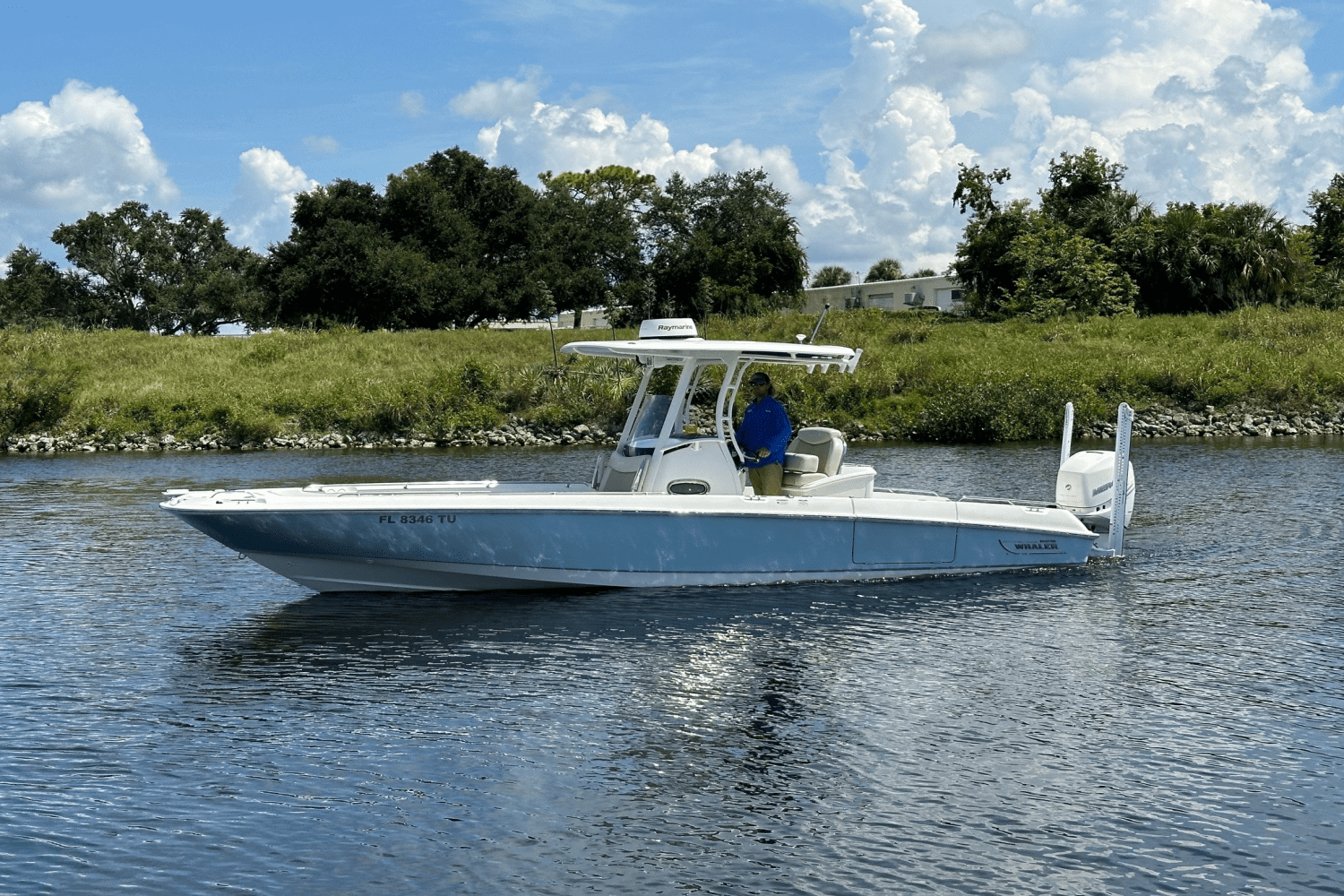 2019 Boston Whaler 270 DAUNTLESS Image Thumbnail #4