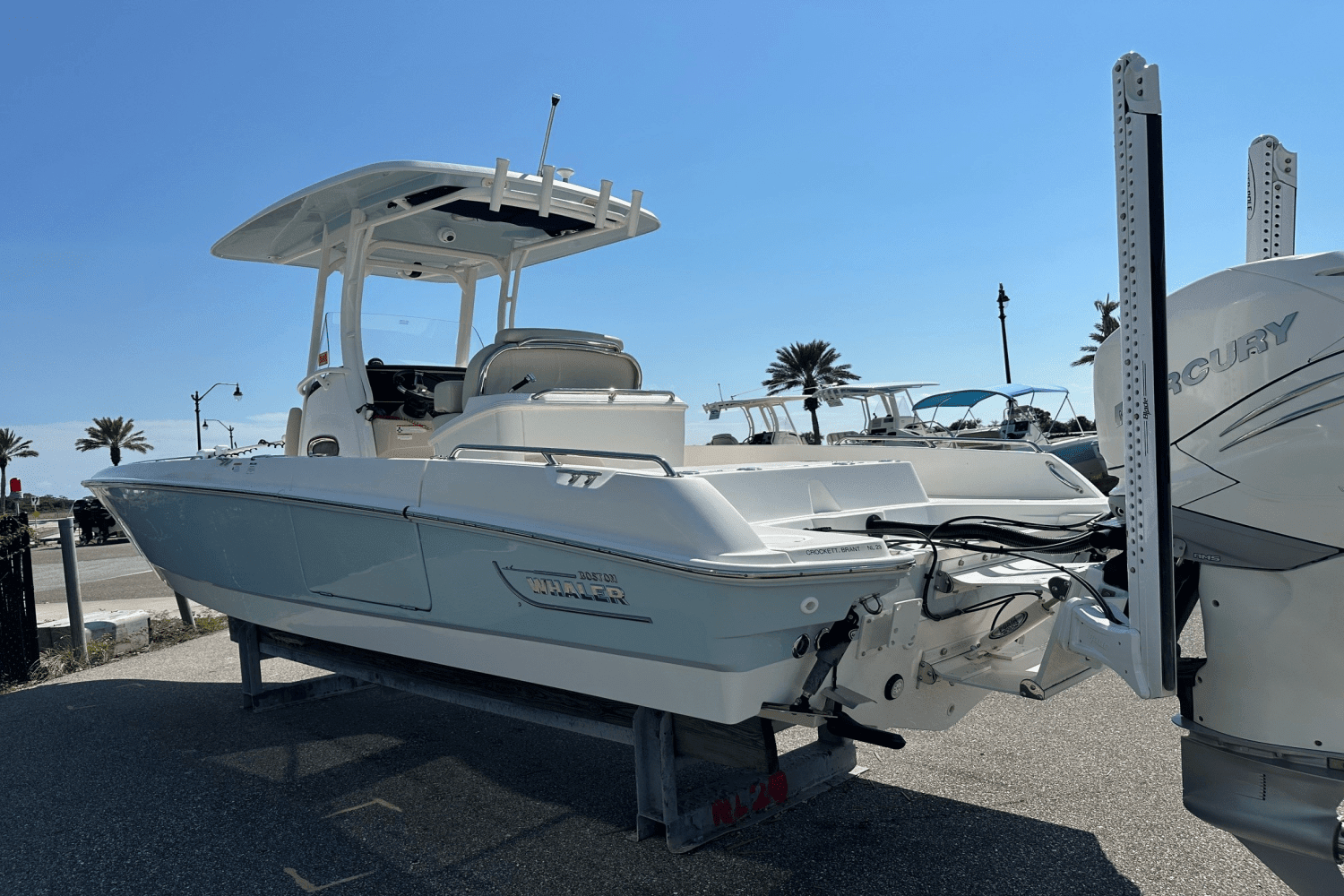 2019 Boston Whaler 270 DAUNTLESS Image Thumbnail #7