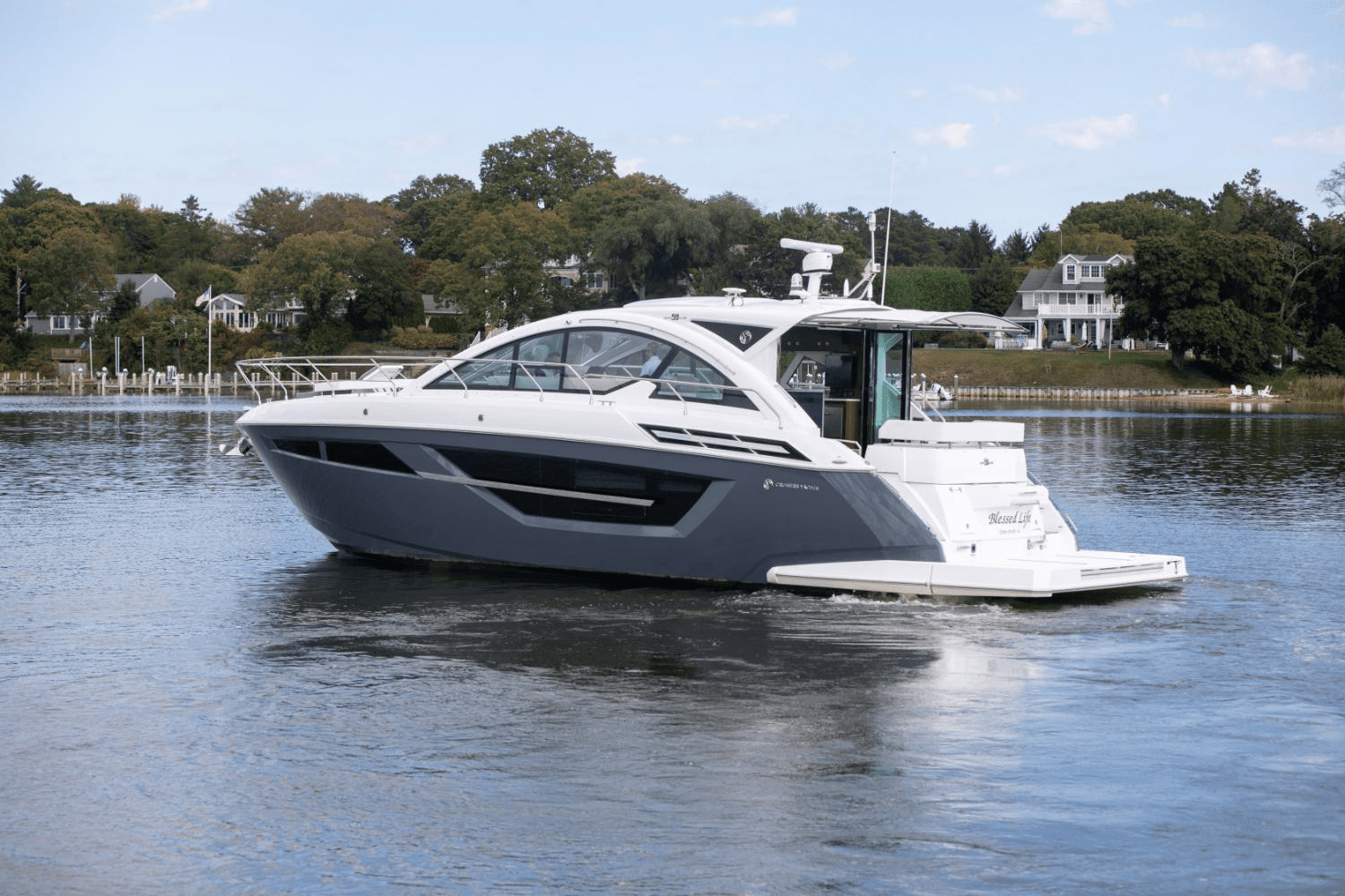 Thumbnail 4 for 2023 Cruisers Yachts 50 Cantius