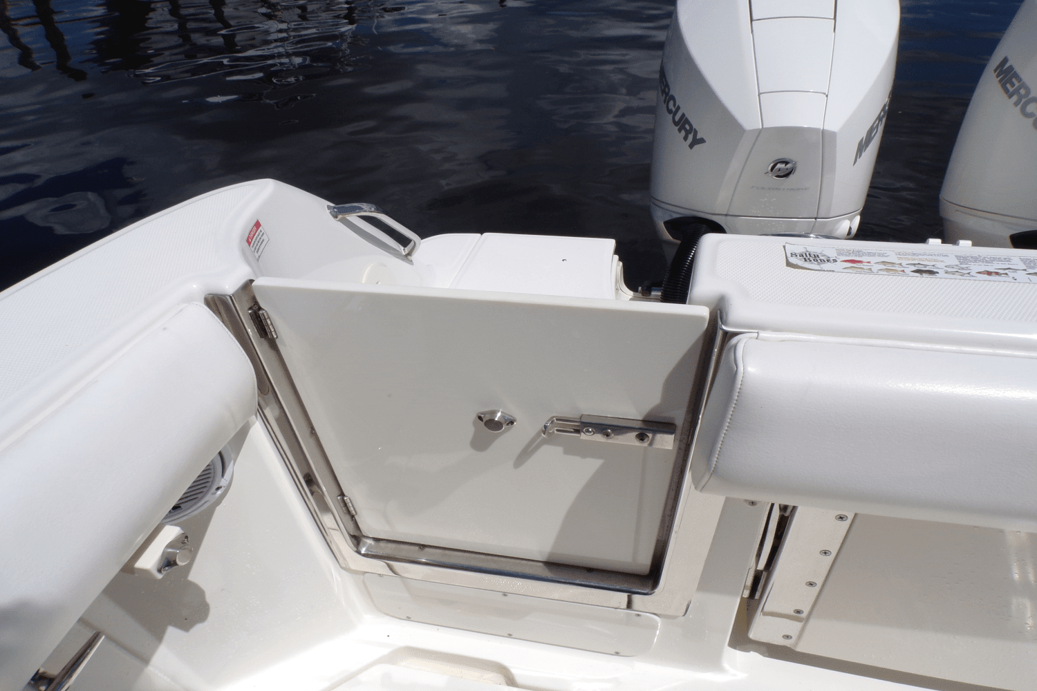 2020 Boston Whaler 250 OUTRAGE Image Thumbnail #35