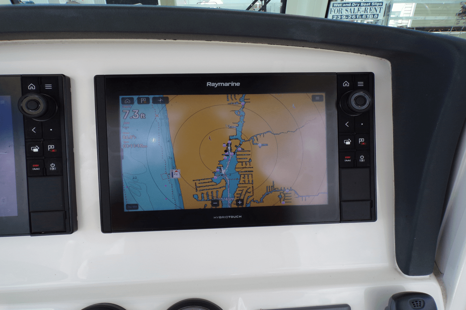 2020 Boston Whaler 250 OUTRAGE Image Thumbnail #14