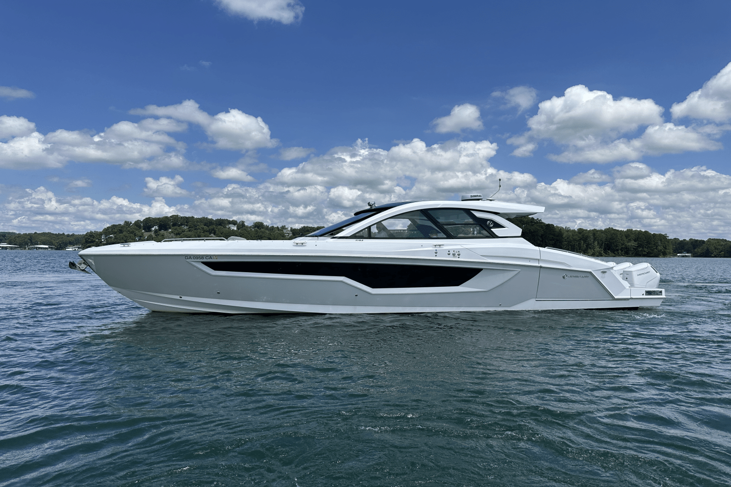 Thumbnail 2 for 2024 Cruisers Yachts 50 GLS Outboard