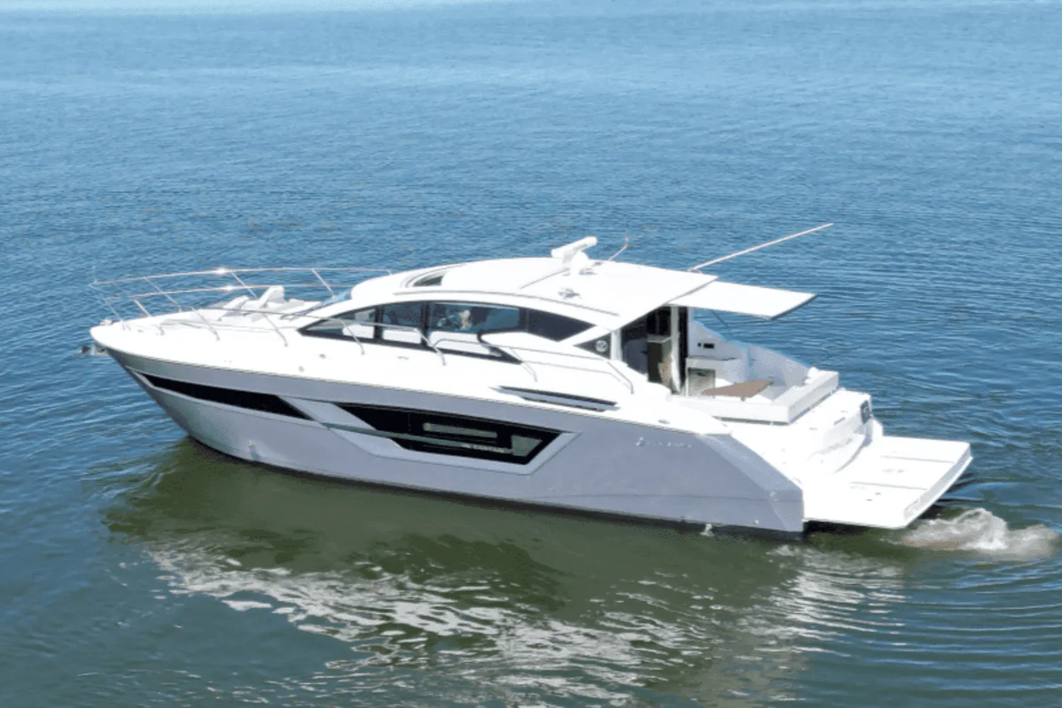 2025 Cruisers Yachts 46 Cantius Image Thumbnail #2
