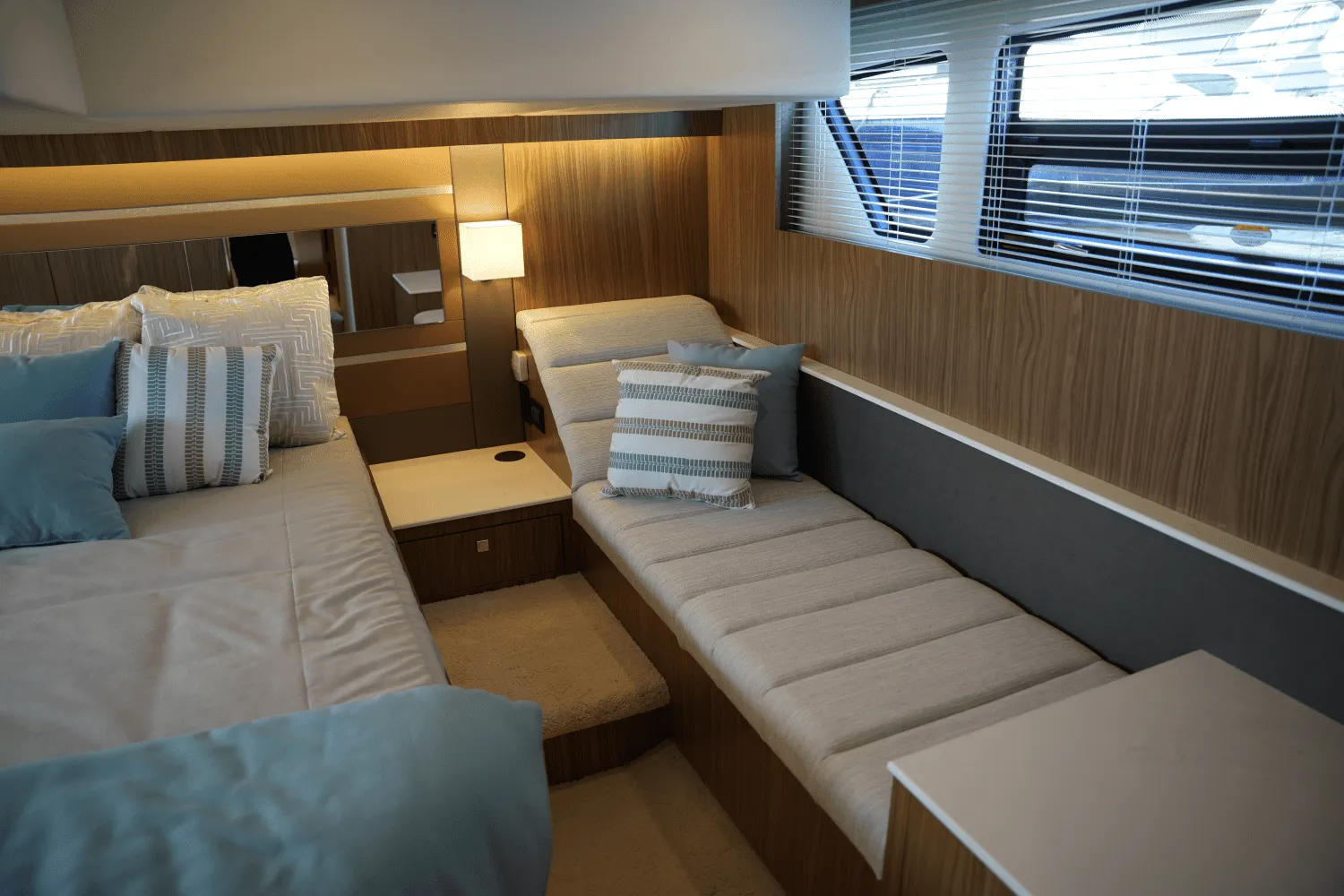2025 Cruisers Yachts 46 Cantius Image Thumbnail #60
