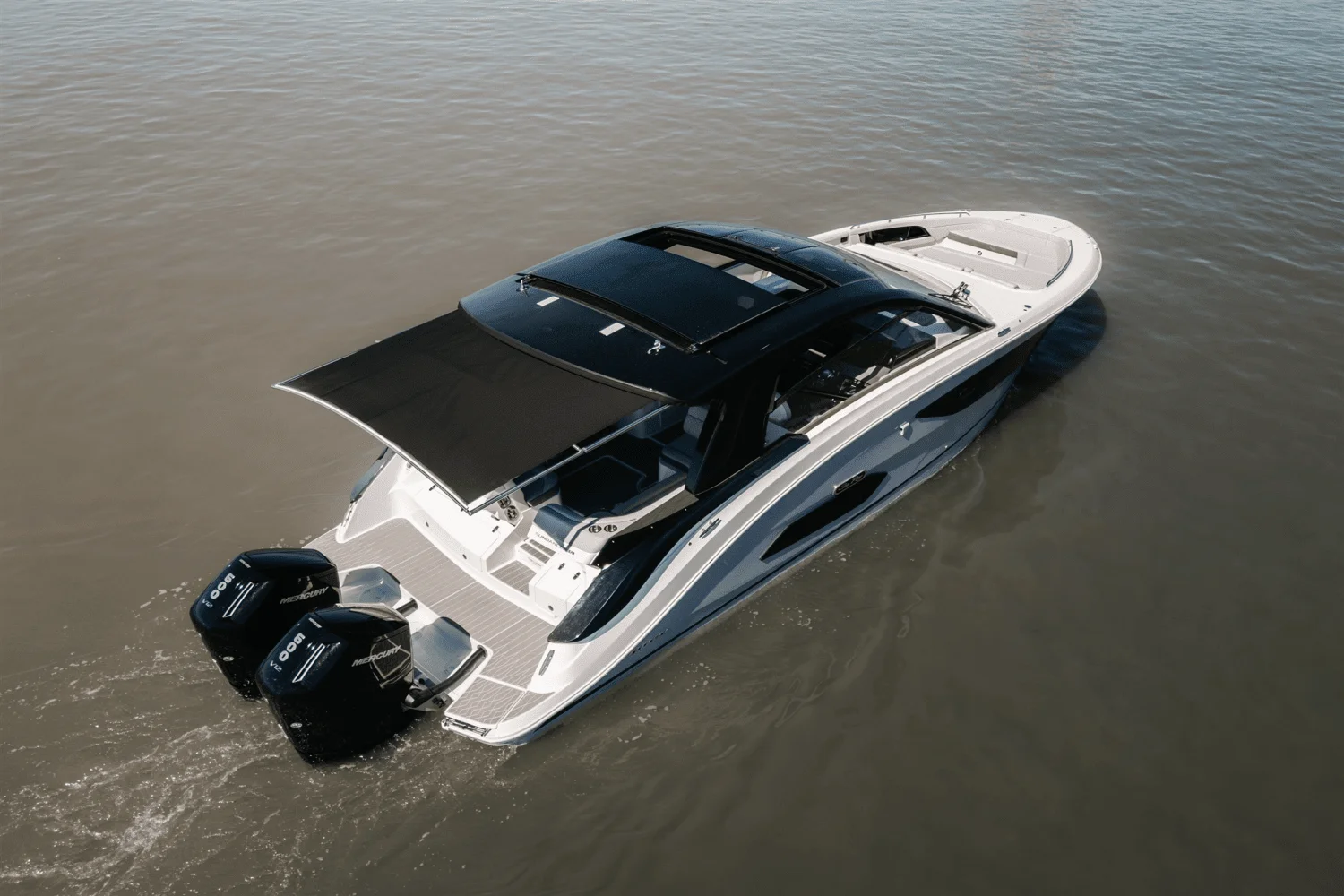 2025 Sea Ray Sundancer 370 Outboard Image Thumbnail #1