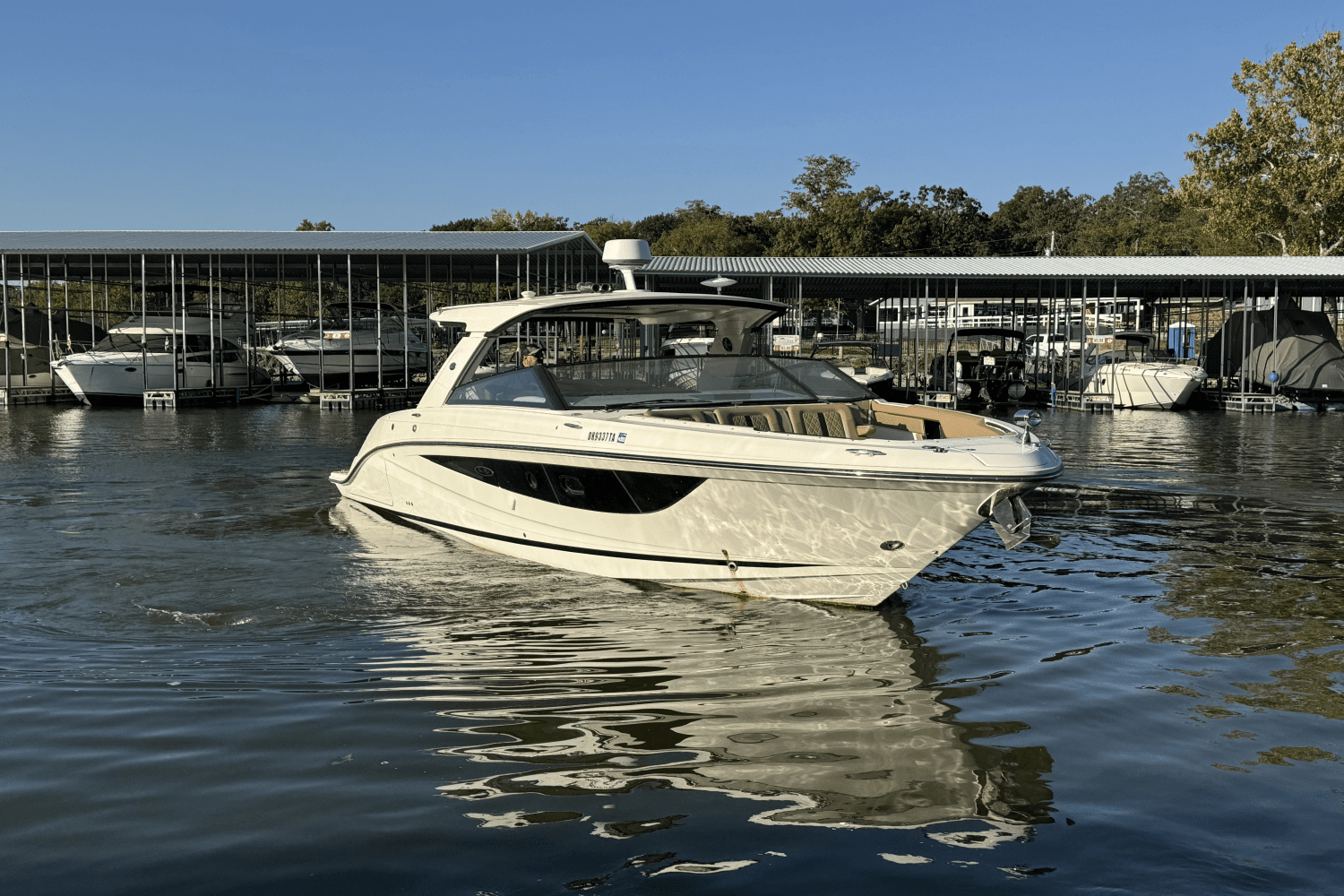 2019 Sea Ray 400 SLX Image Thumbnail #5