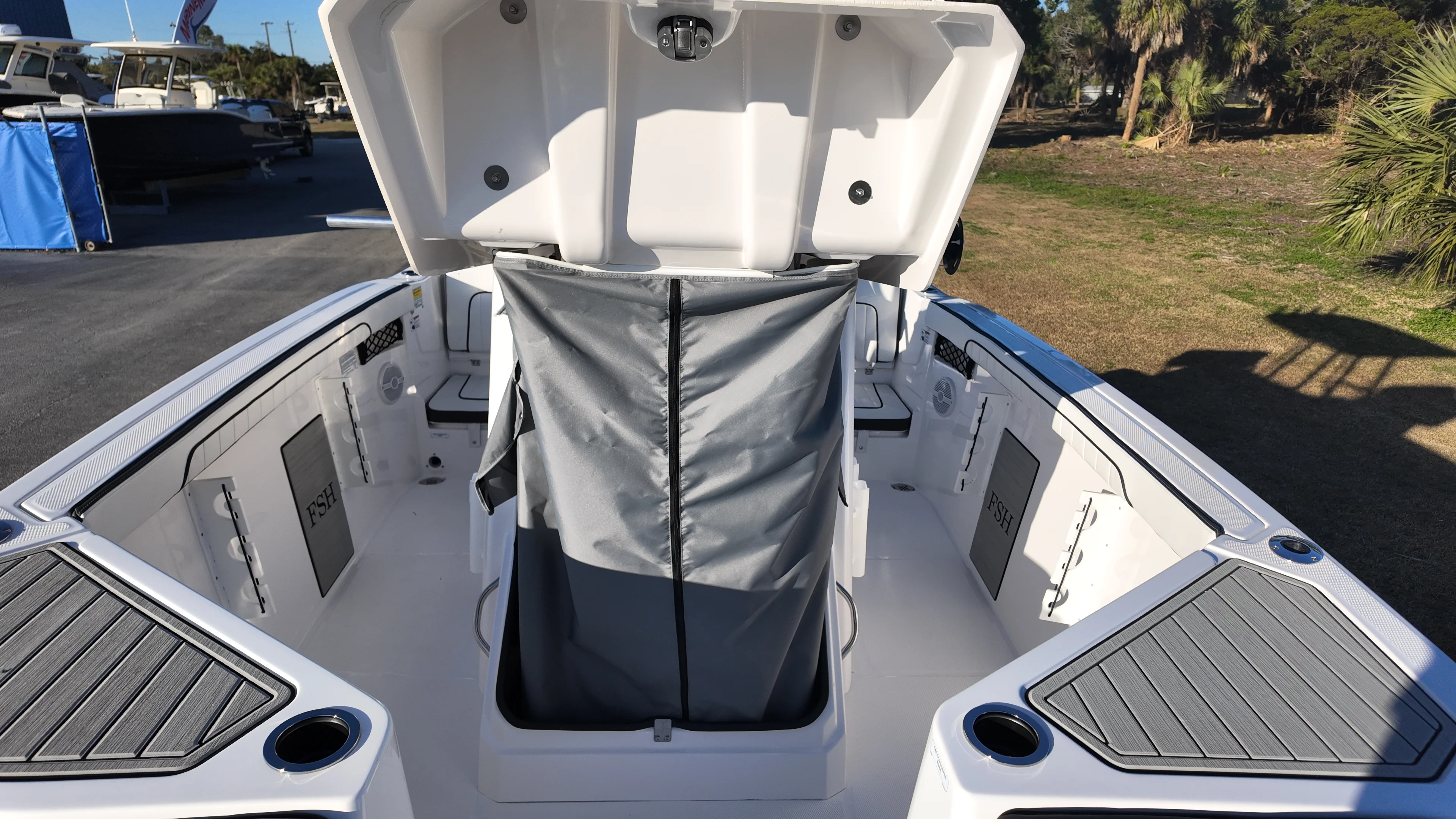 2025 Yamaha 222 FSH Sport Image Thumbnail #15