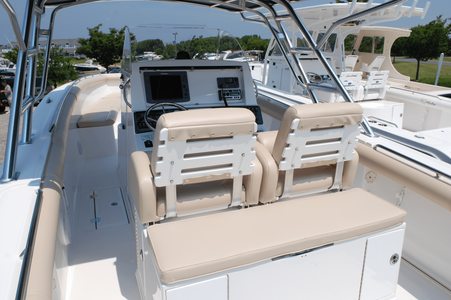 2009 Marlago FS 35 CENTER CONSOLE Image Thumbnail #13