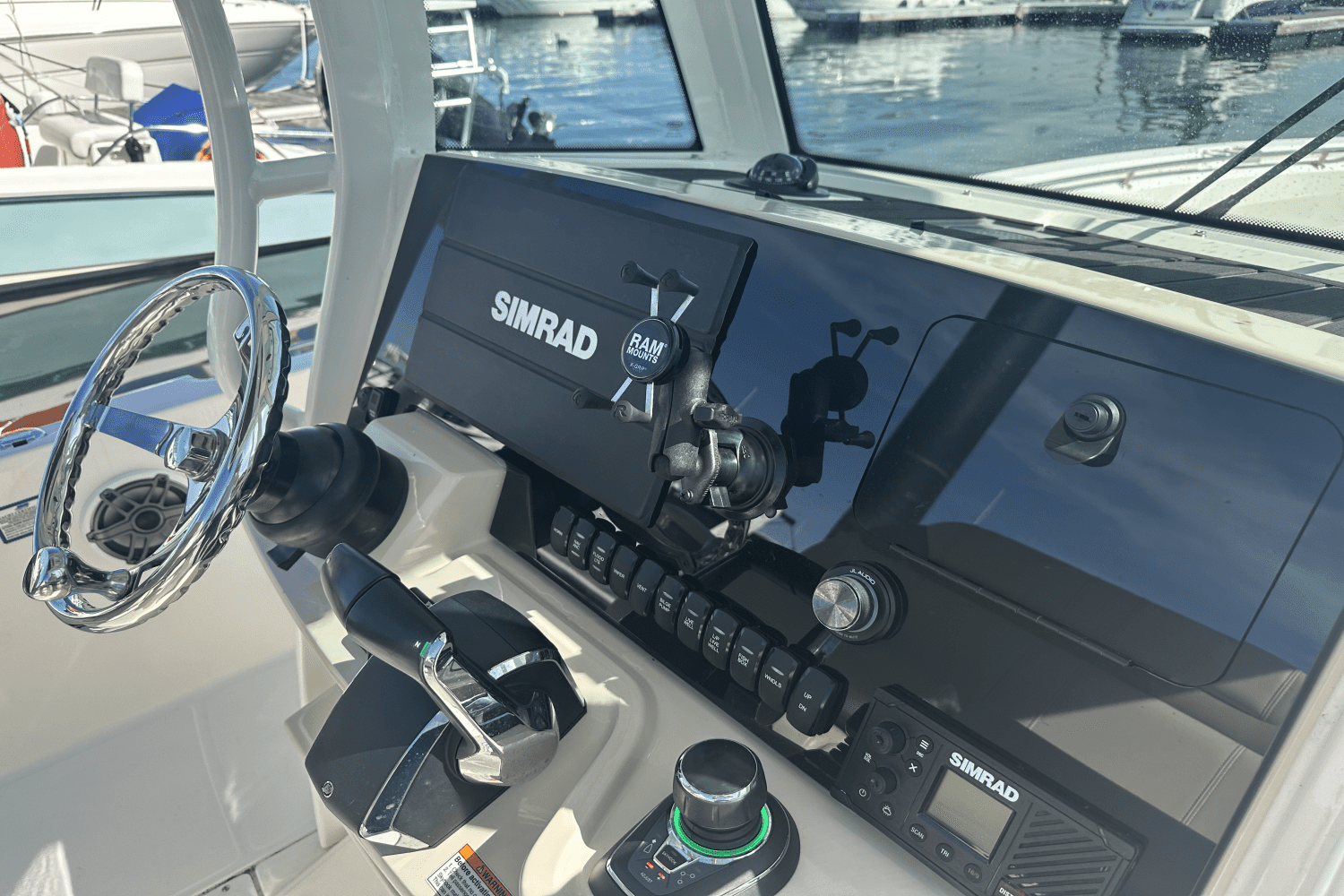 2022 Boston Whaler 280 DAUNTLESS Image Thumbnail #21