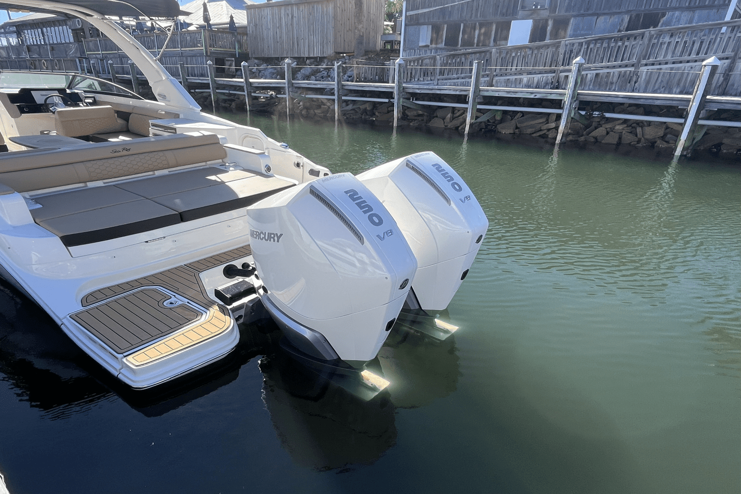 2024 Sea Ray SDX 290 Outboard Image Thumbnail #8