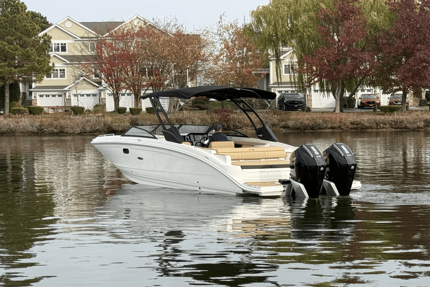 2024 Sea Ray SDX 290 Outboard Image Thumbnail #3