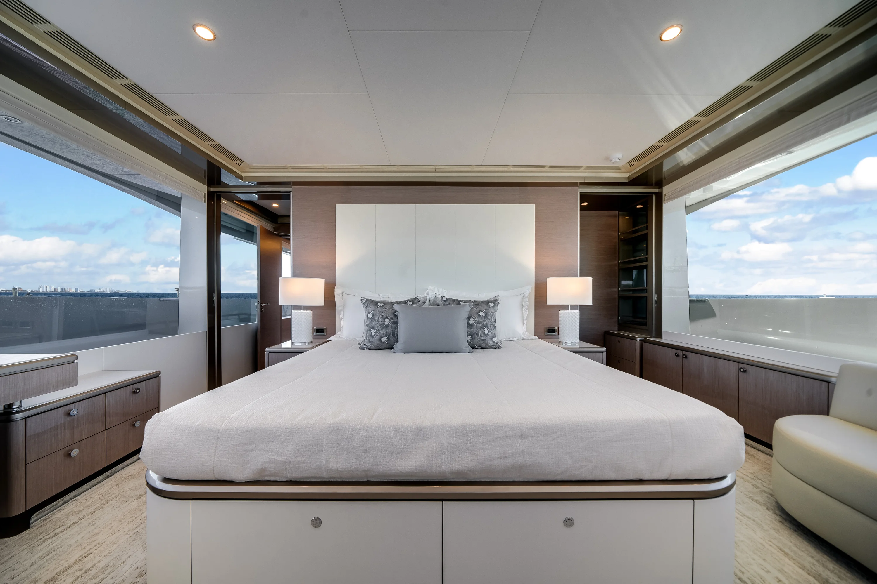 2026 Ocean Alexander 37L Image Thumbnail #20