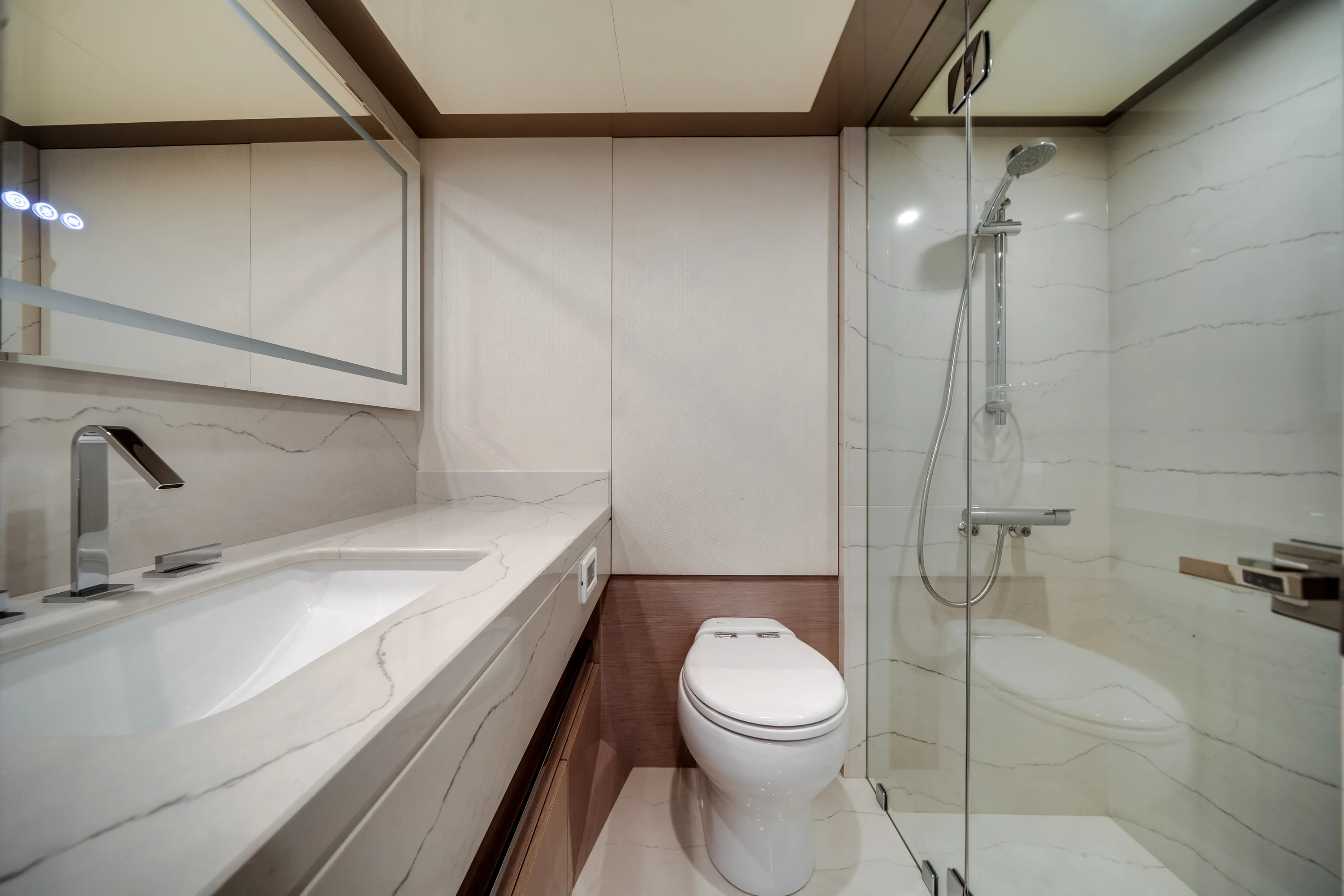 2026 Ocean Alexander 37L Image Thumbnail #19