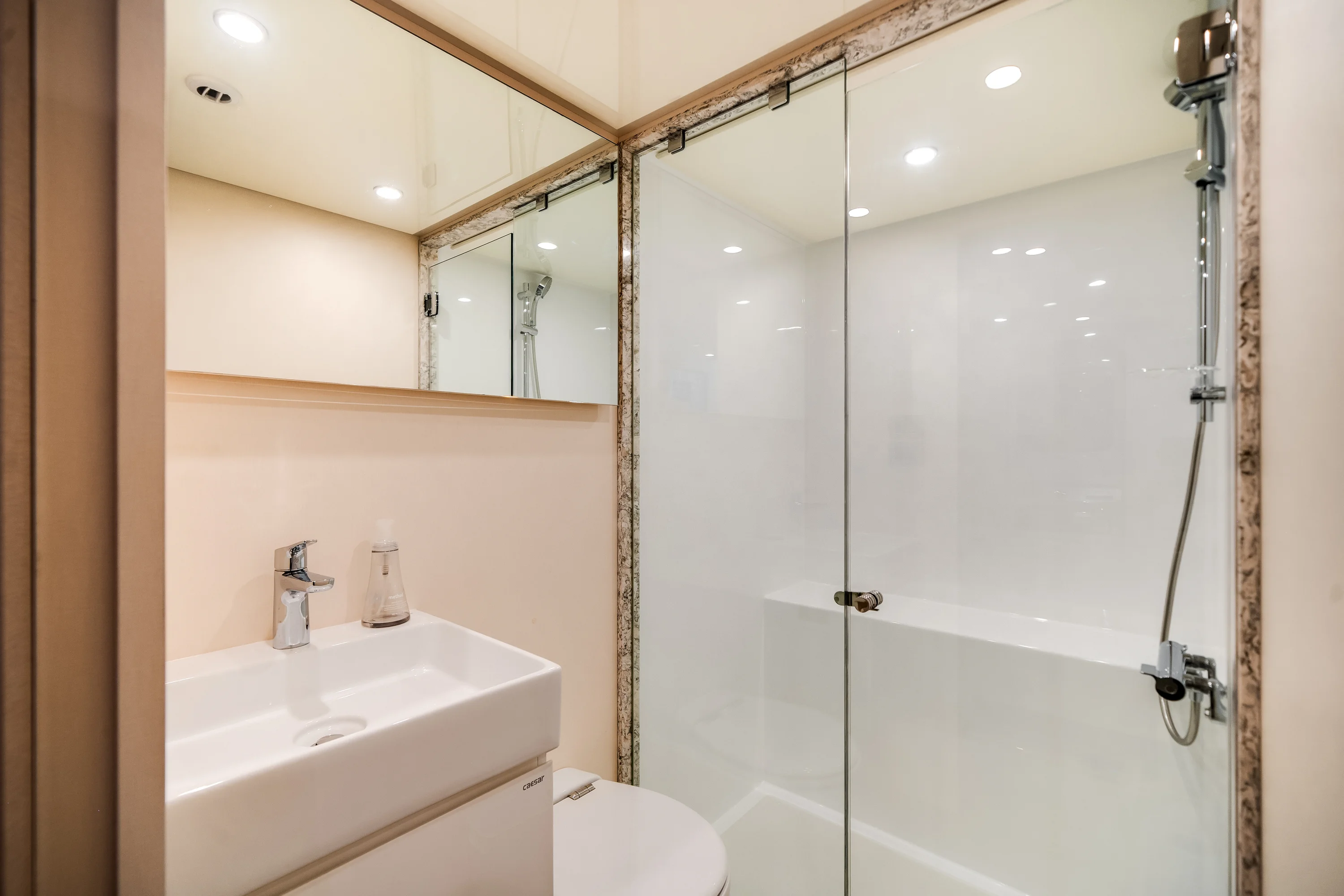 2026 Ocean Alexander 37L Image Thumbnail #67