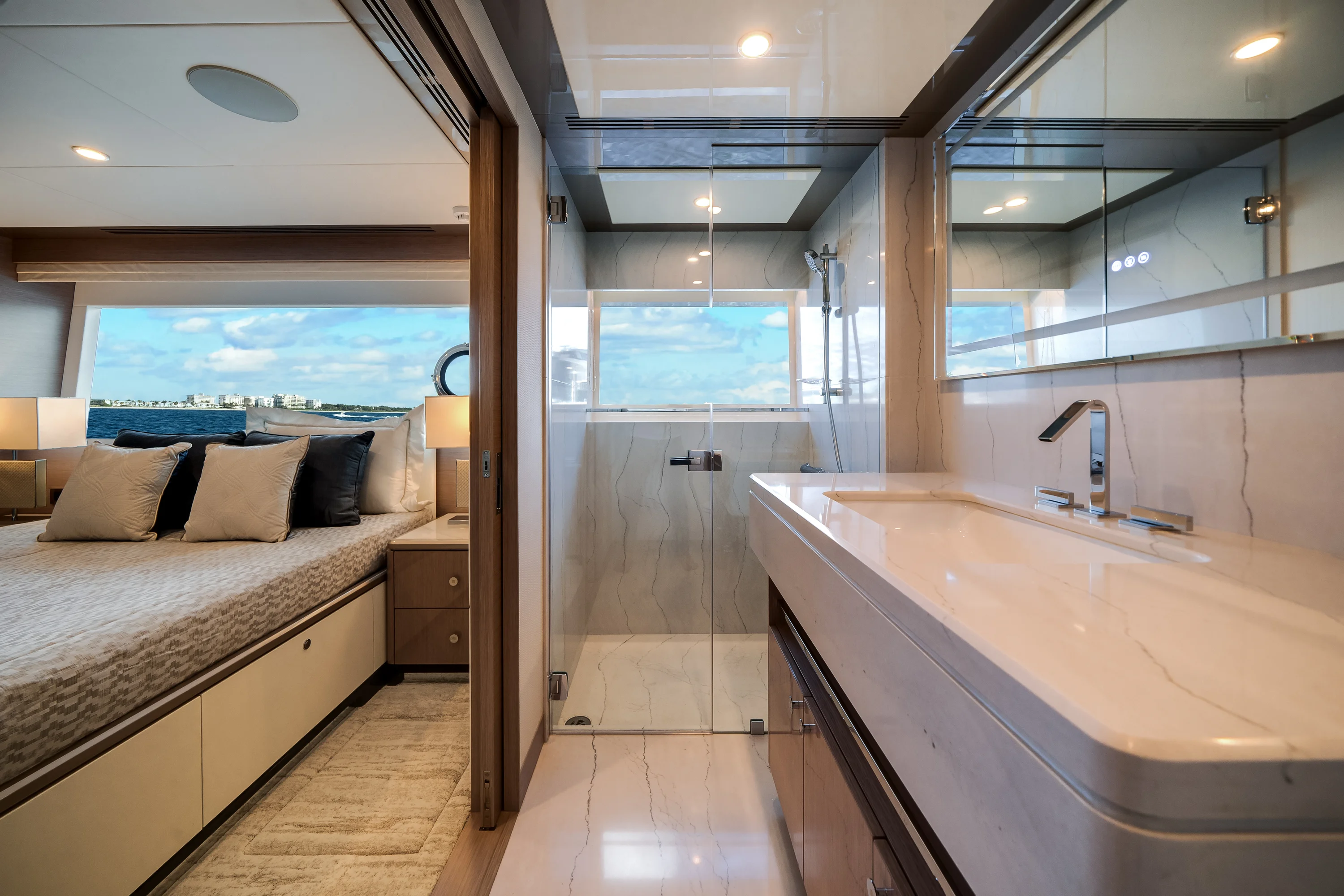 2026 Ocean Alexander 37L Image Thumbnail #14