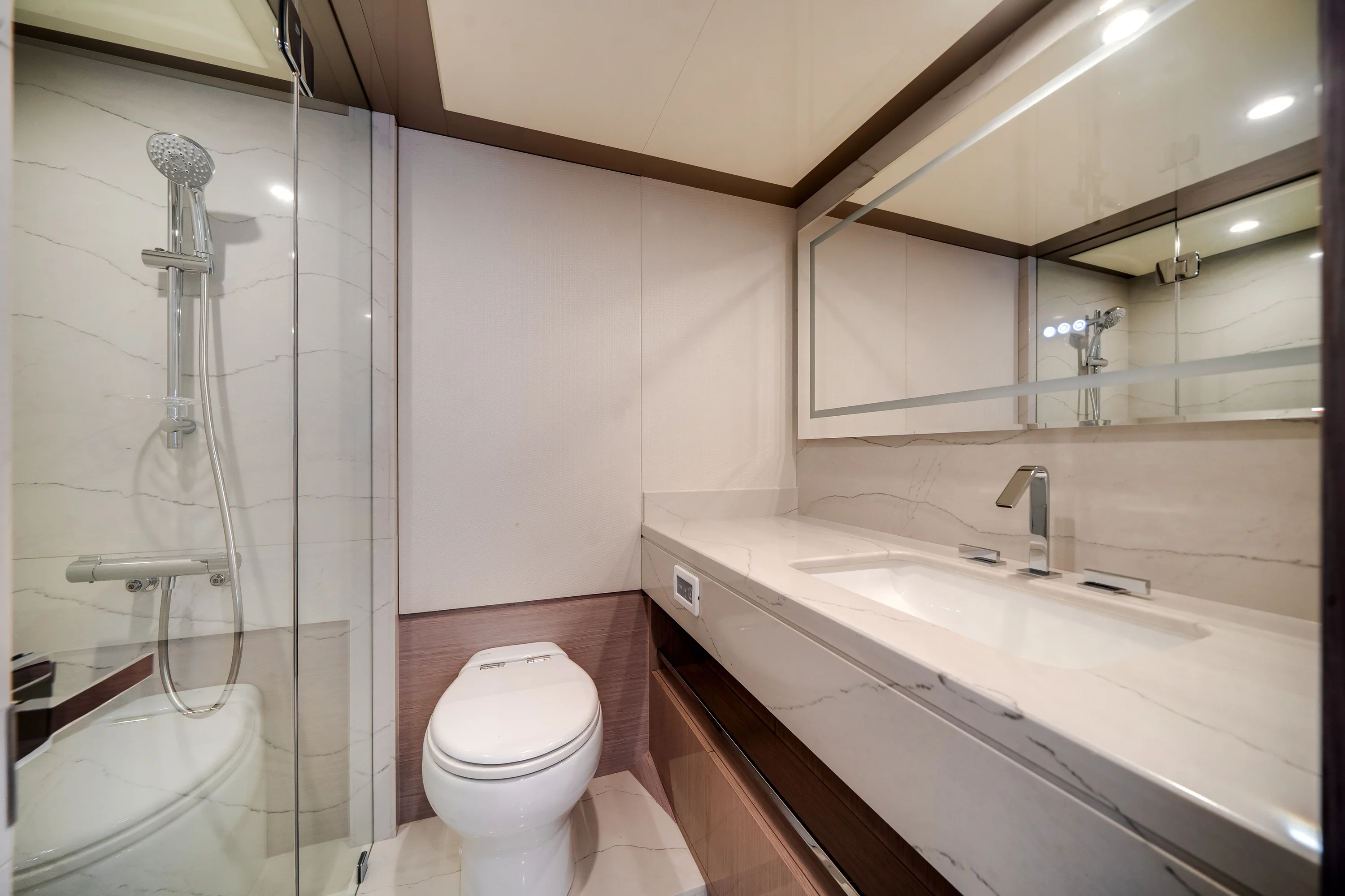 2026 Ocean Alexander 37L Image Thumbnail #17