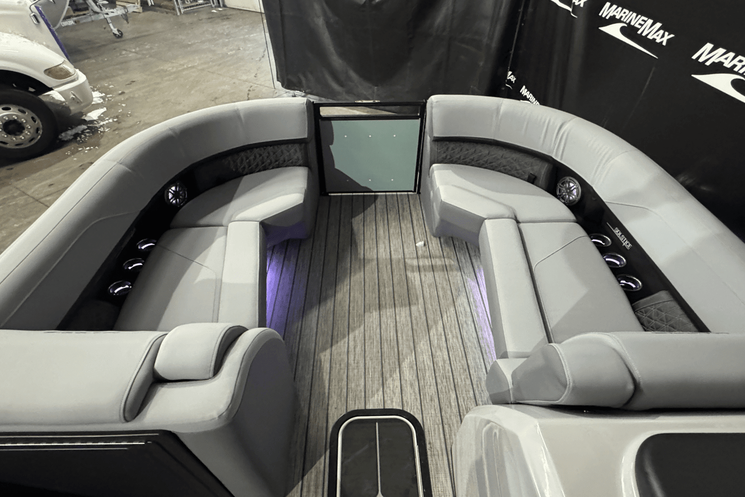 2025 Harris 230 Solstice Image Thumbnail #31