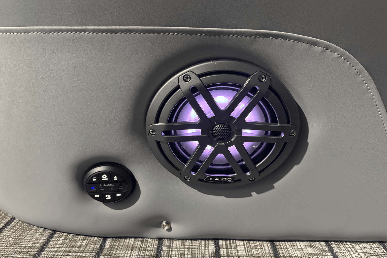 2025 Harris 230 Solstice Image Thumbnail #9