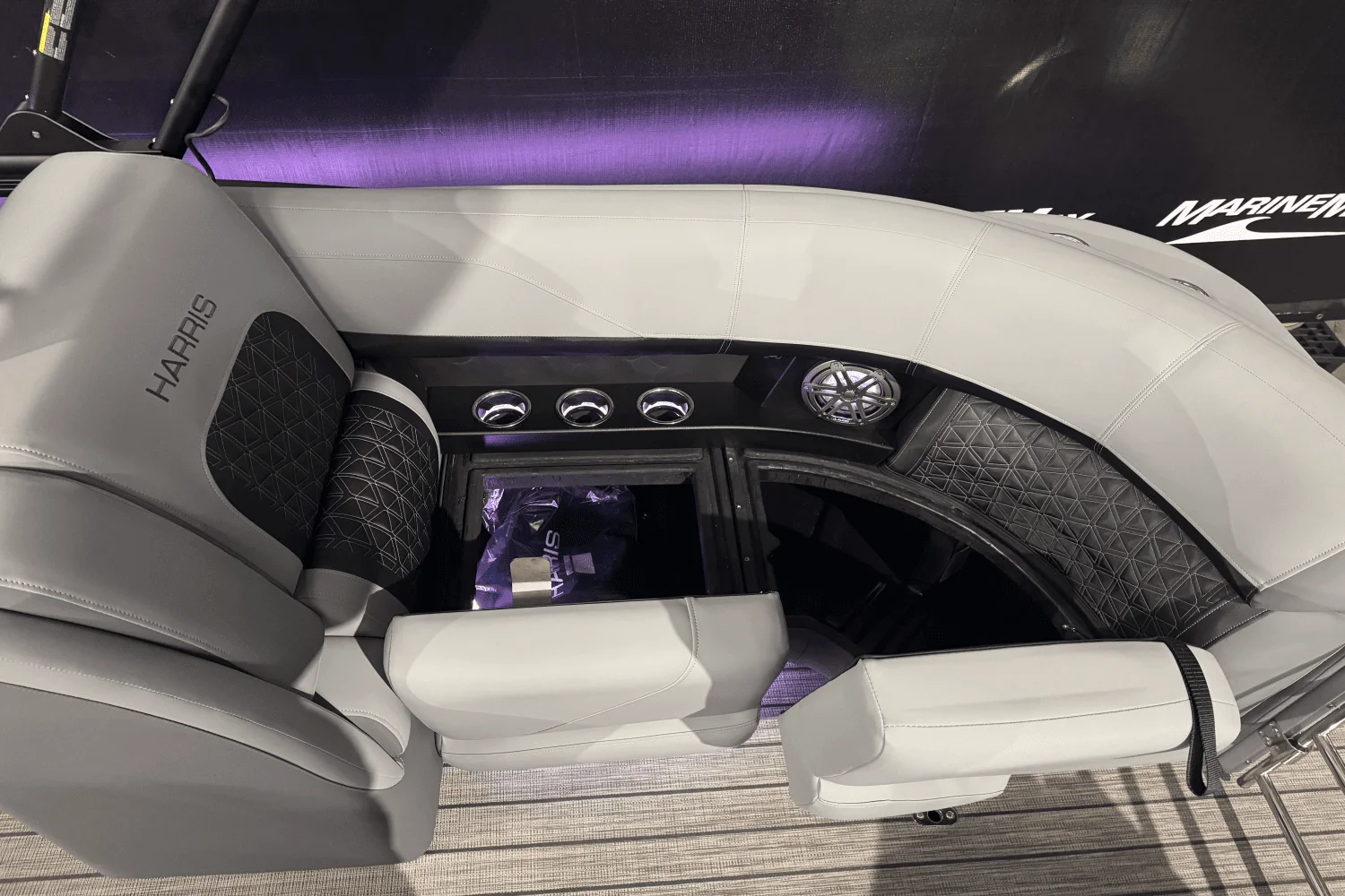 2025 Harris 230 Solstice Image Thumbnail #13