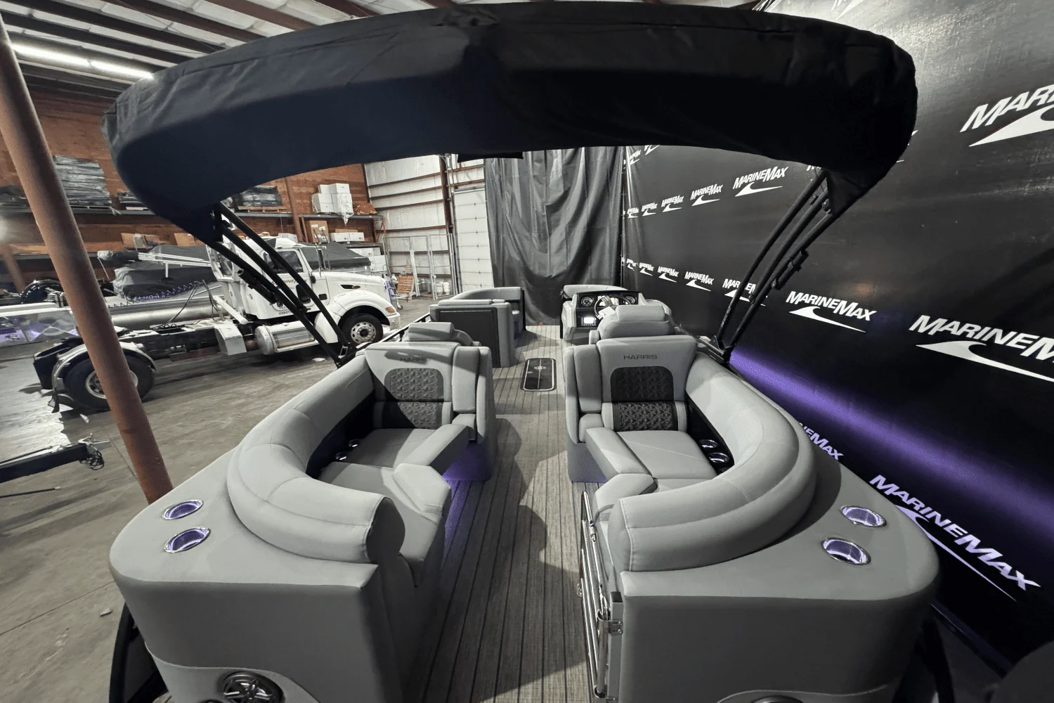 2025 Harris 230 Solstice Image Thumbnail #10