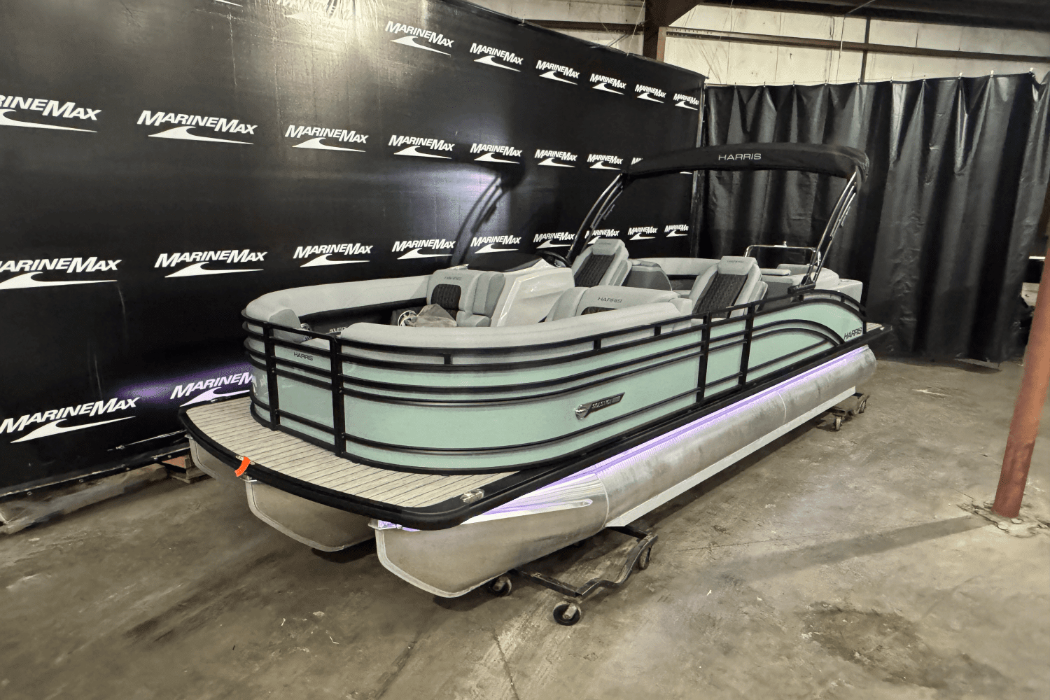 2025 Harris 230 Solstice Image Thumbnail #0