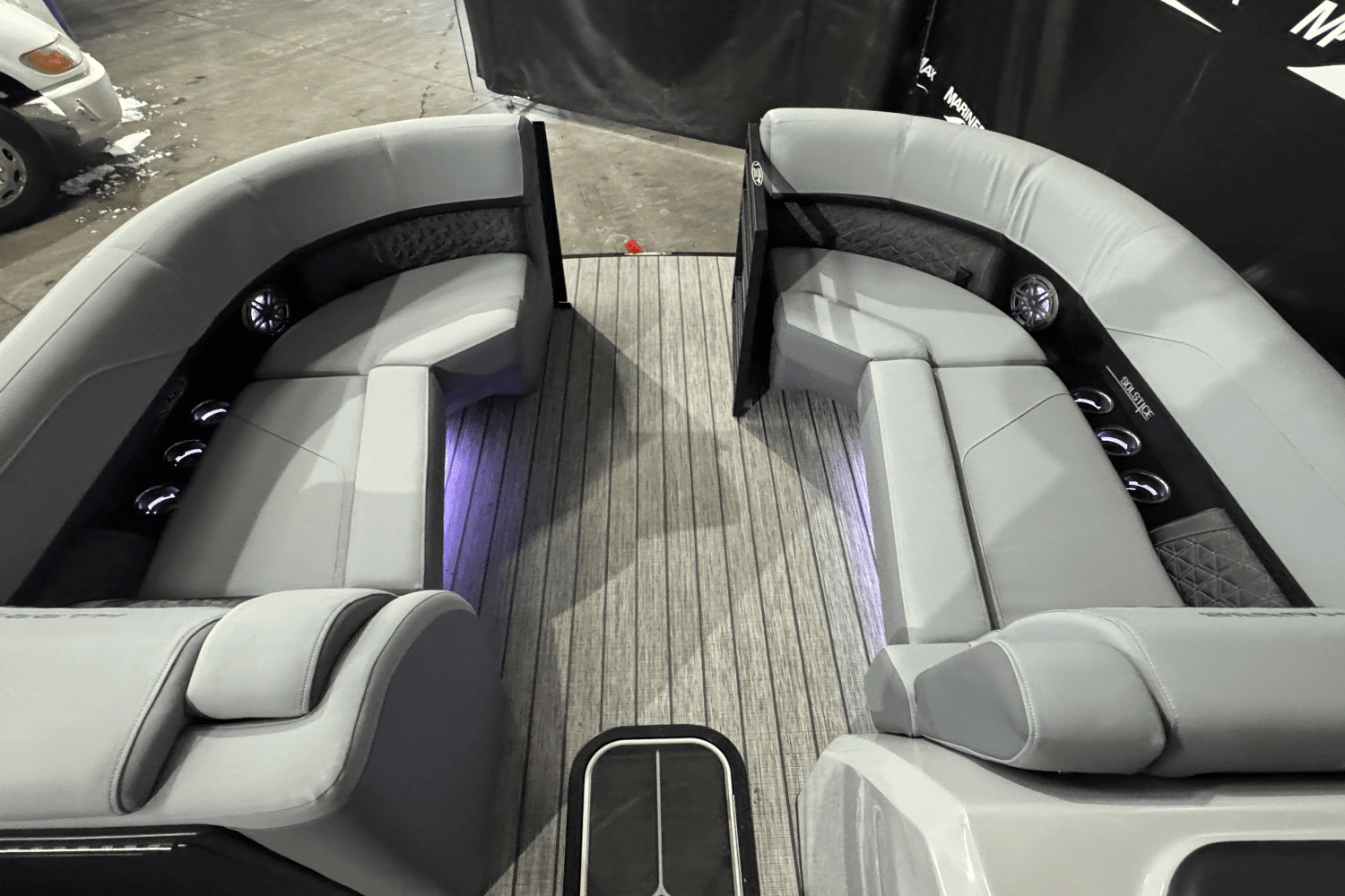 2025 Harris 230 Solstice Image Thumbnail #30