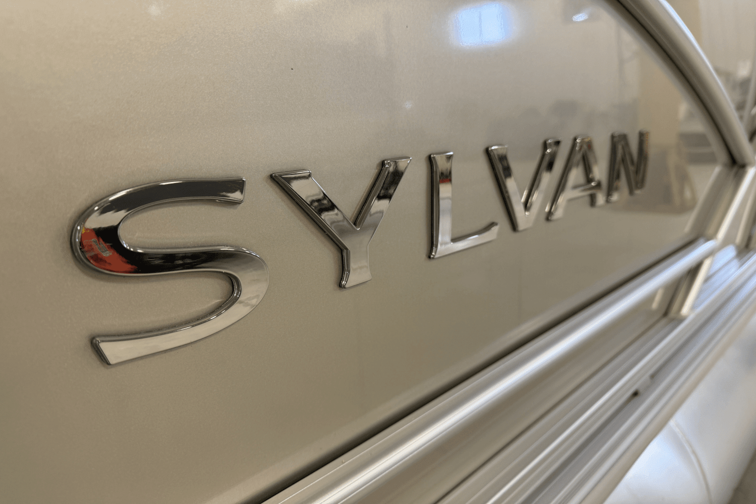 2019 Sylvan MIRAGE 820 SE Image Thumbnail #7