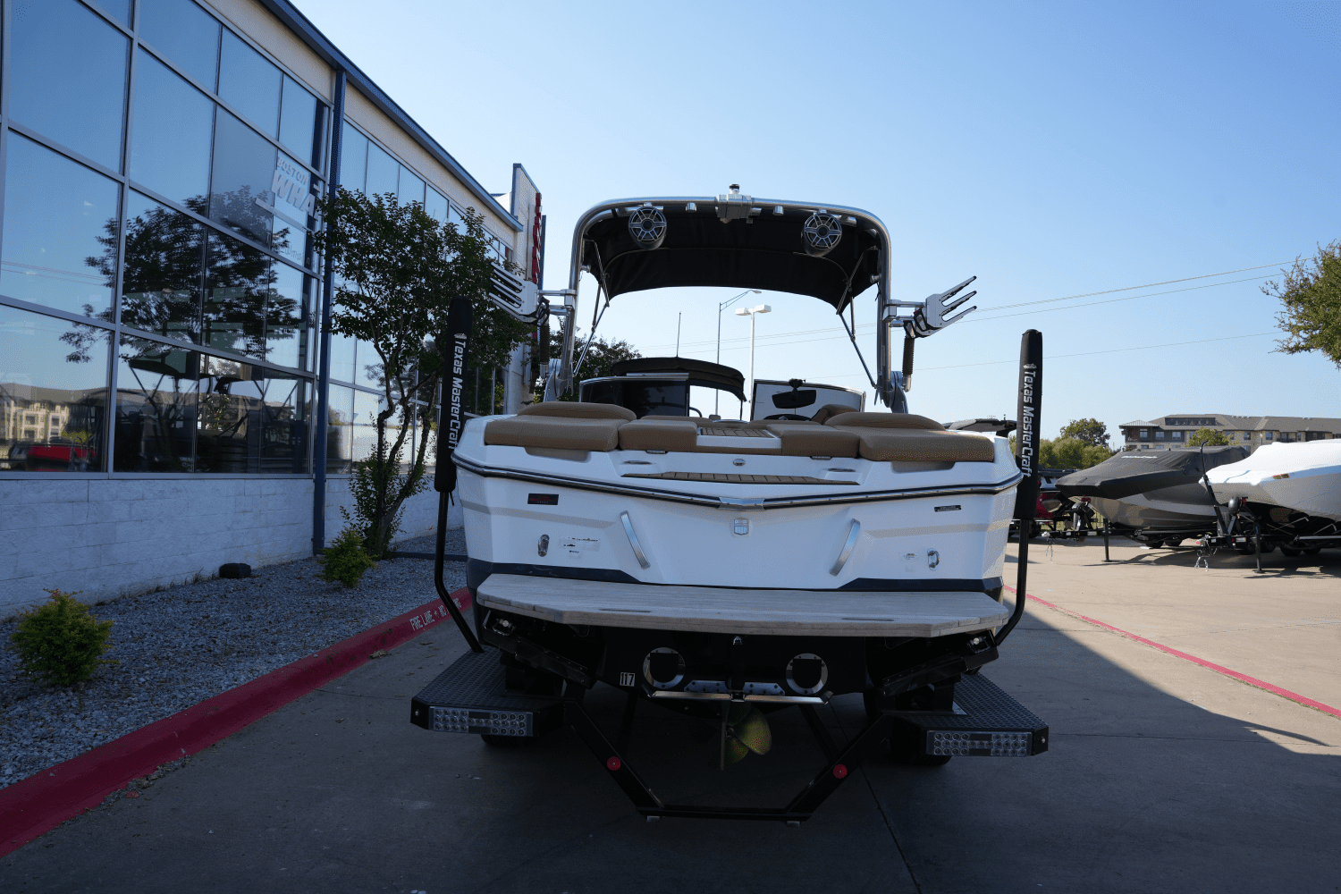 2020 Mastercraft XT22 Image Thumbnail #4