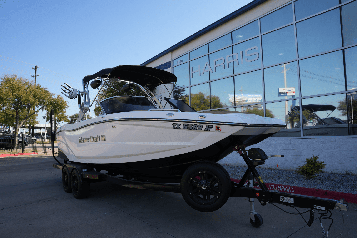 2020 Mastercraft XT22 Image Thumbnail #1