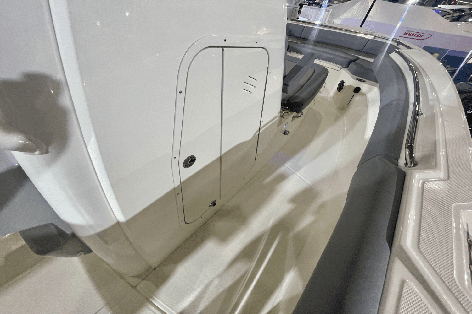 2025 Boston Whaler 280 Outrage Image Thumbnail #11