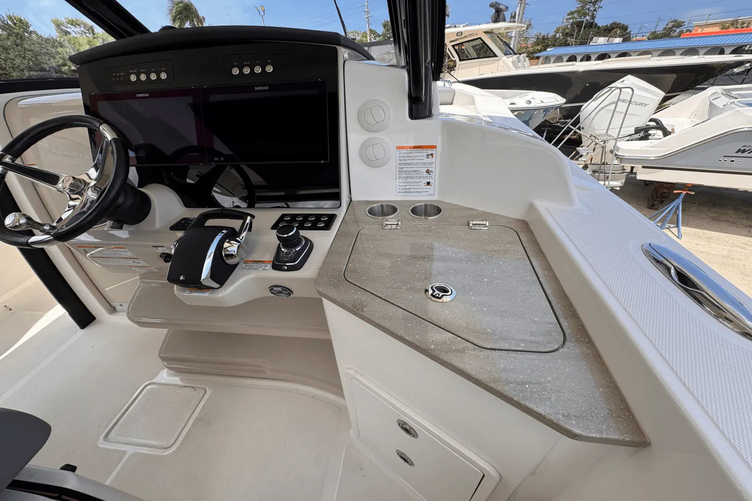 2025 Boston Whaler 350 Realm Image Thumbnail #18