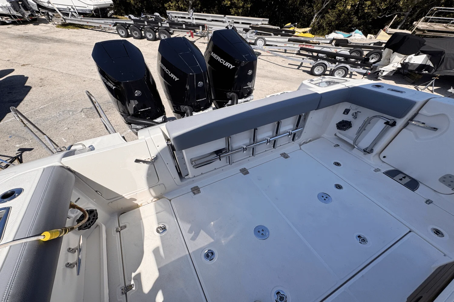 2025 Boston Whaler 350 Realm Image Thumbnail #11