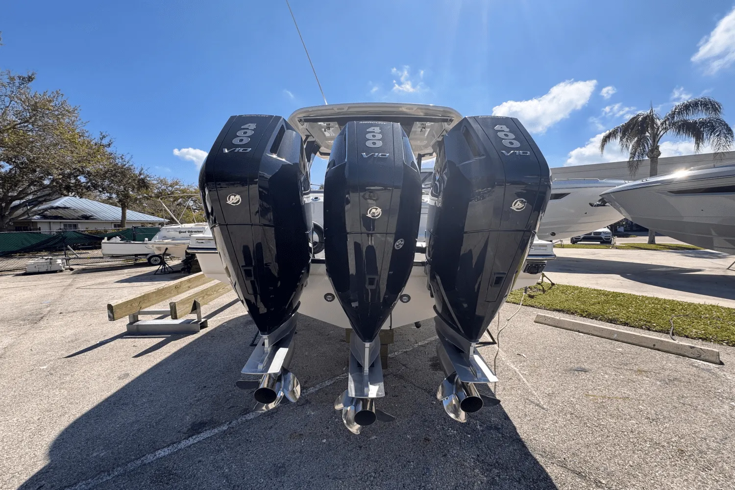 2025 Boston Whaler 350 Realm Image Thumbnail #4