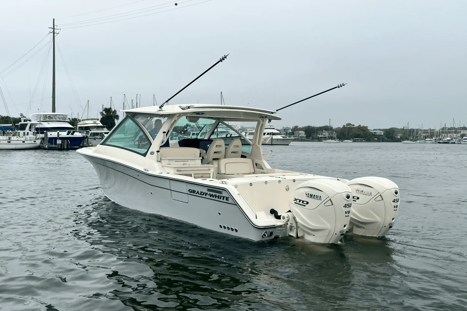 2025 Grady-White Freedom 345 Image Thumbnail #6