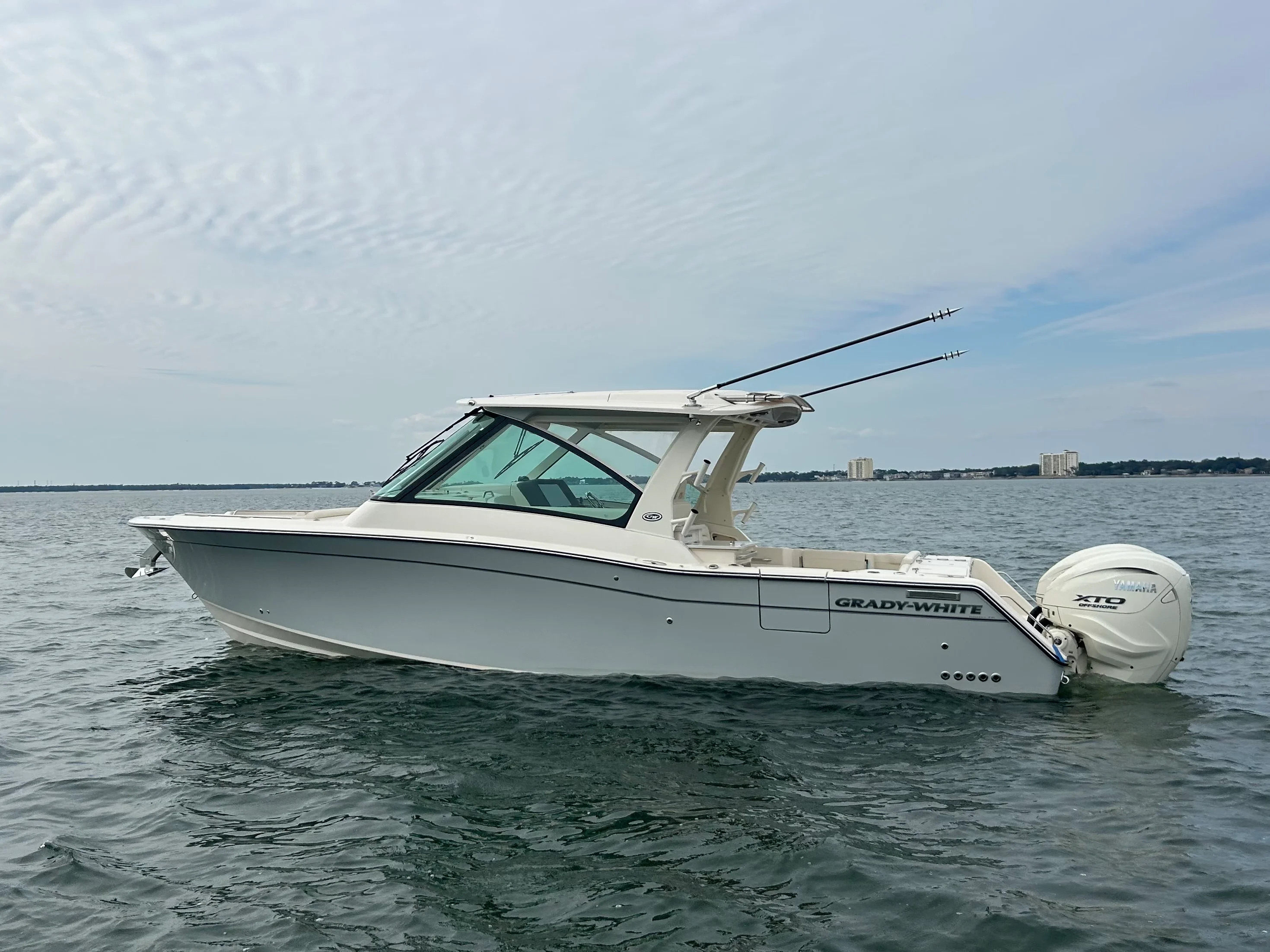 2025 Grady-White Freedom 345 Image Thumbnail #12