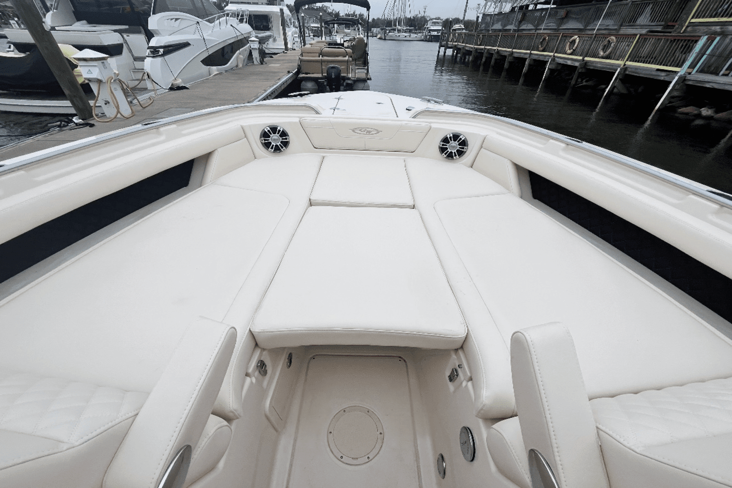 2025 Grady-White Freedom 345 Image Thumbnail #32