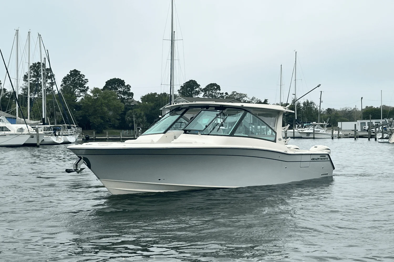 2025 Grady-White Freedom 345 Image Thumbnail #7