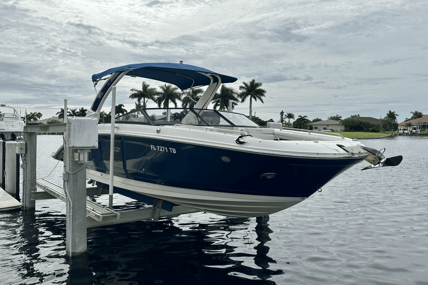 2022 Sea Ray 270 SDX-OB Image Thumbnail #1