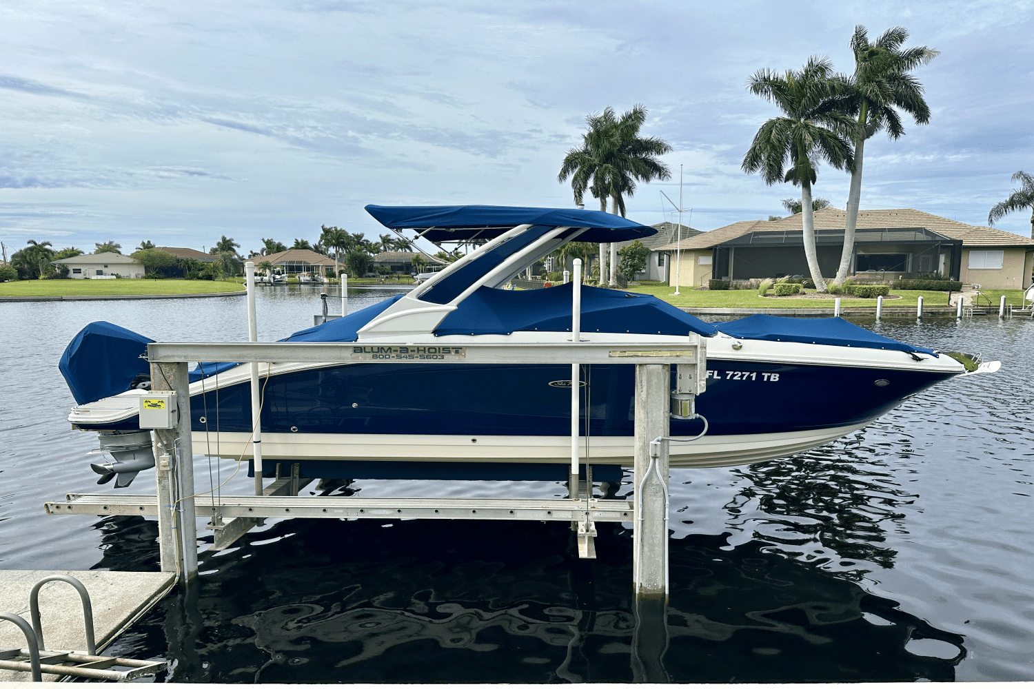 2022 Sea Ray 270 SDX-OB Image Thumbnail #4