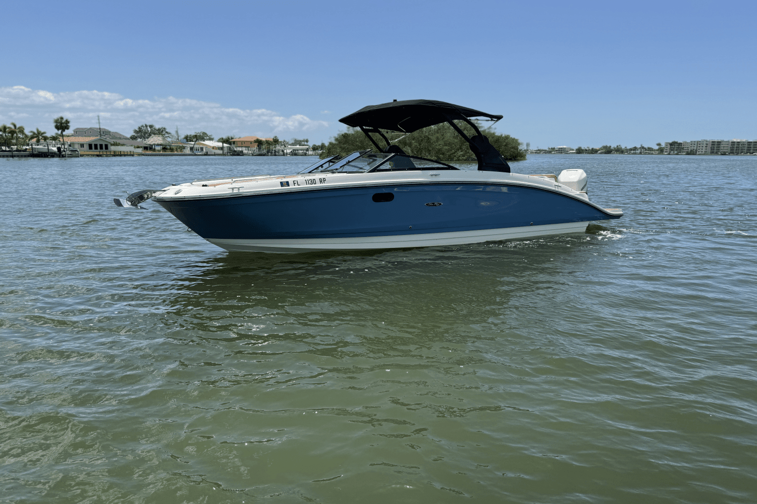 2018 Sea Ray SDX 270 Outboard Image Thumbnail #4