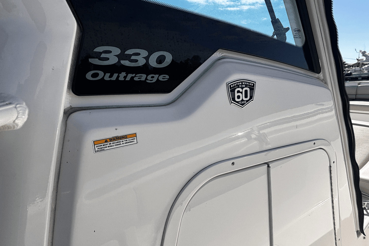 2018 Boston Whaler 330 OUTRAGE Image Thumbnail #19