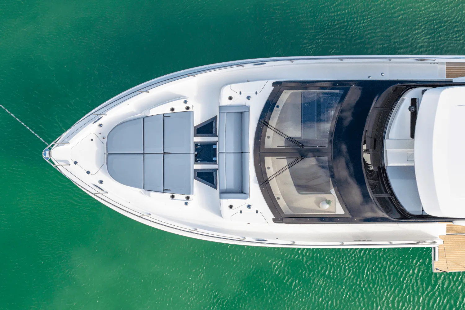2025 Cruisers Yachts 57 Fly Image Thumbnail #15
