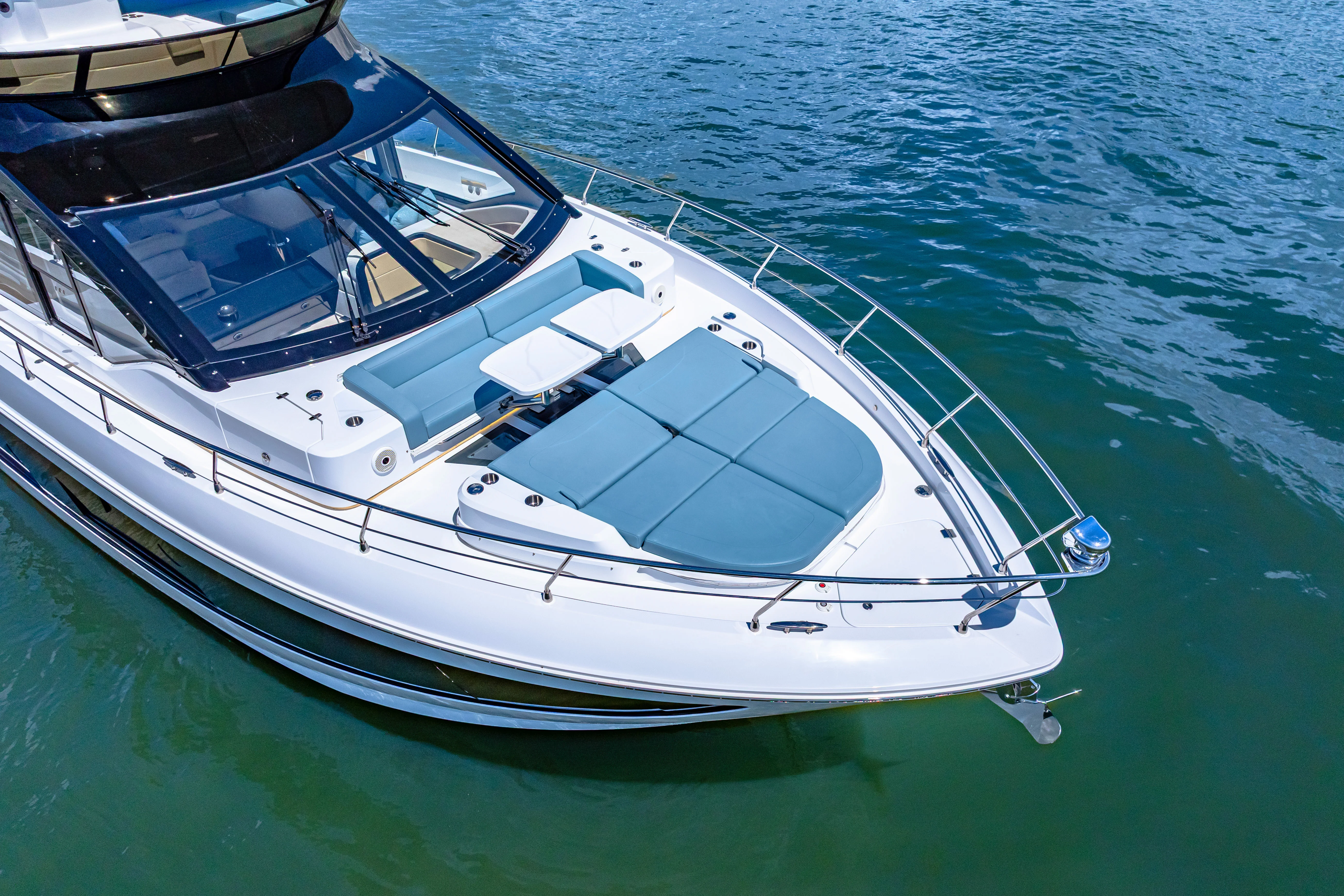 2025 Cruisers Yachts 57 Fly Image Thumbnail #15