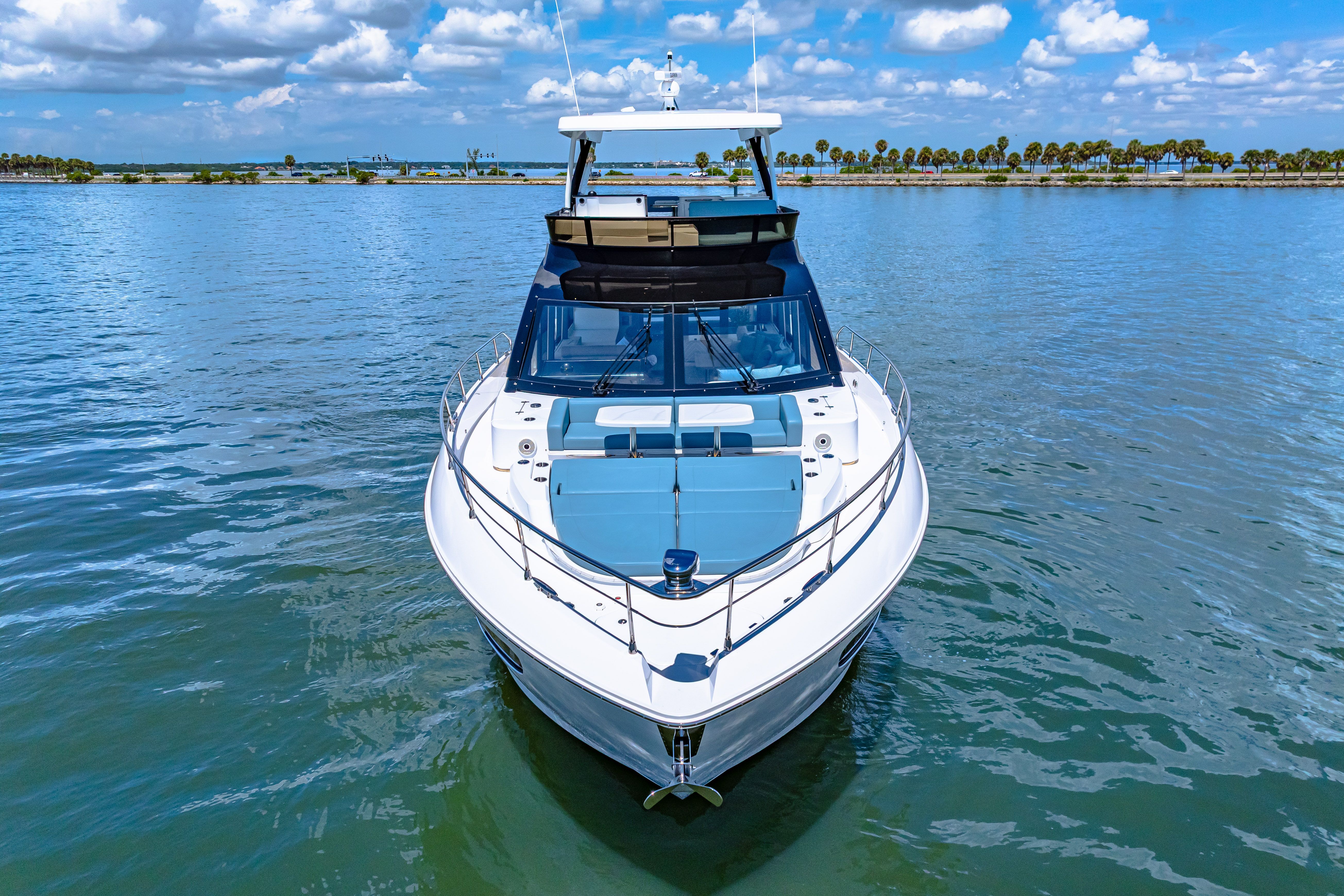 2025 Cruisers Yachts 57 Fly Image Thumbnail #11