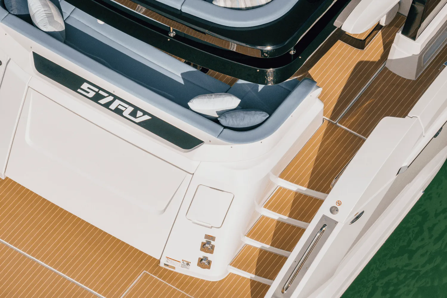 2025 Cruisers Yachts 57 Fly Image Thumbnail #21