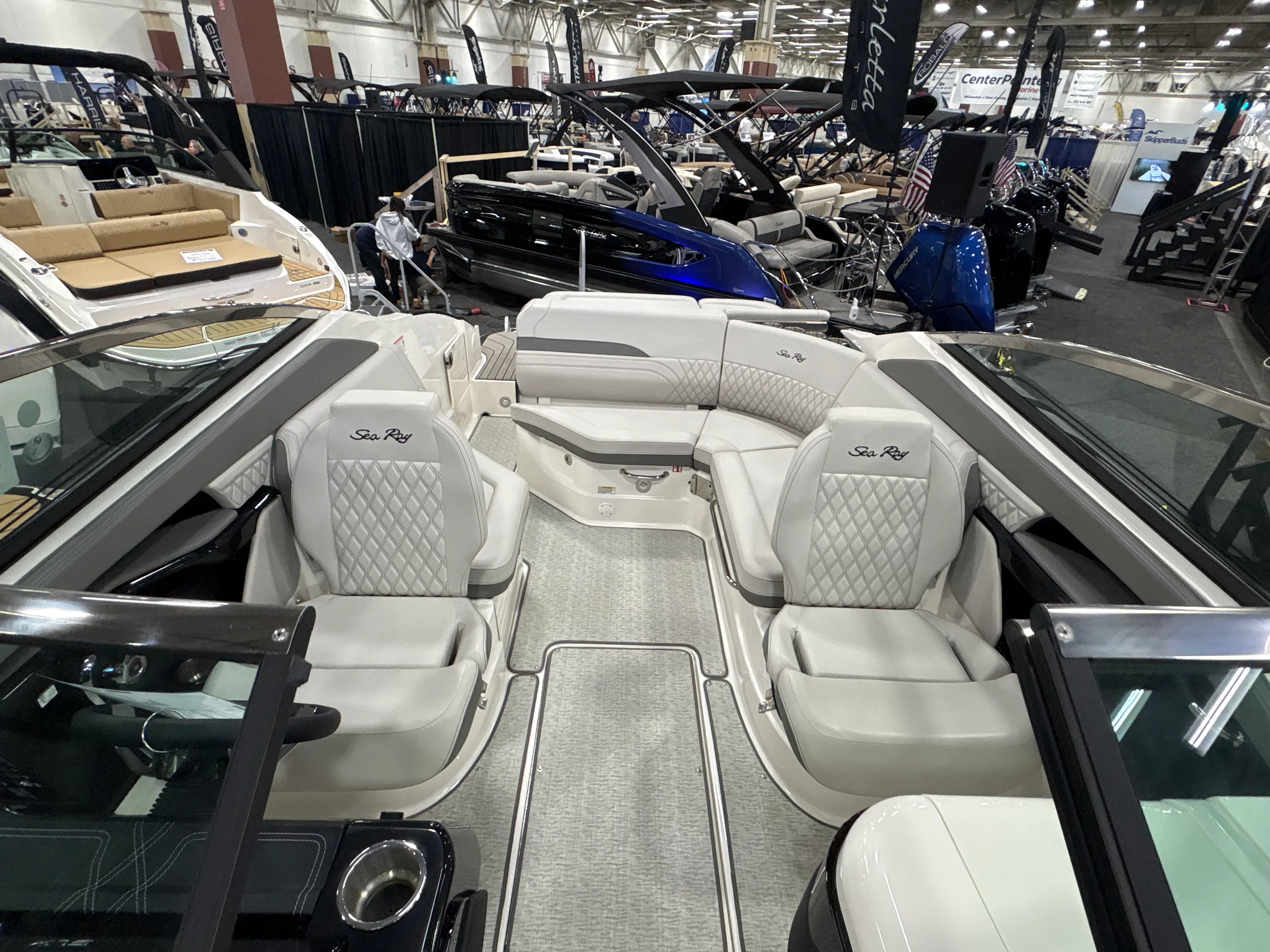 2025 Sea Ray SLX 260 Image Thumbnail #53