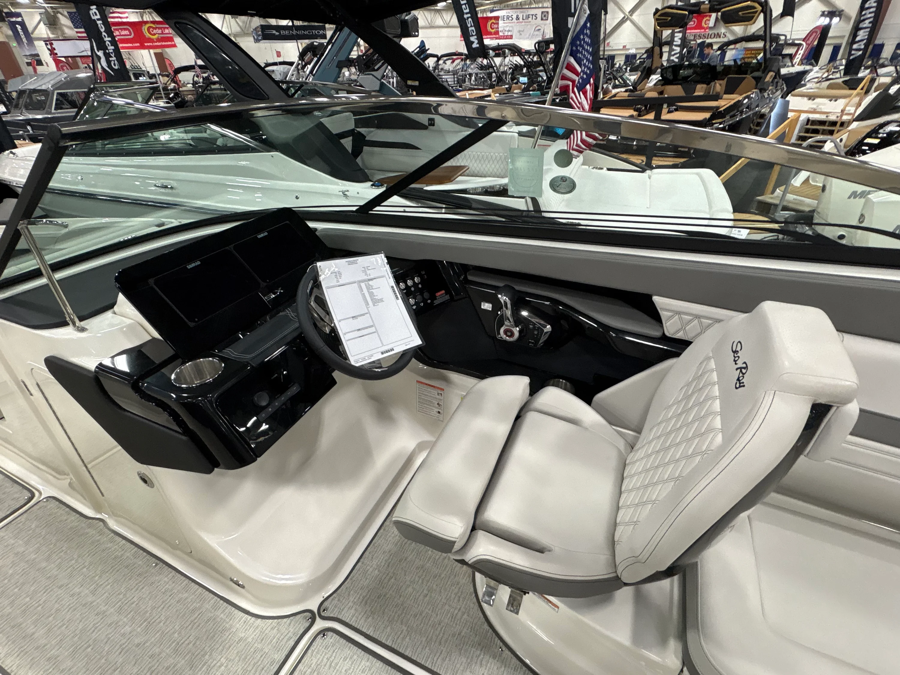 2025 Sea Ray SLX 260 Image Thumbnail #45